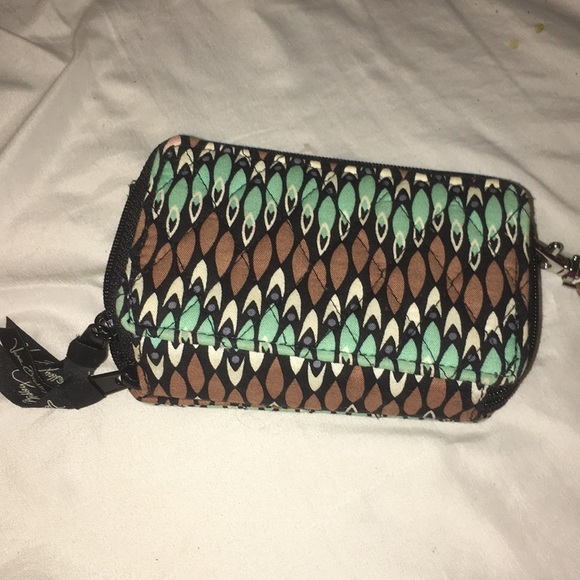 Vera Bradley Wristlet/Wallet - Picture 3 of 3